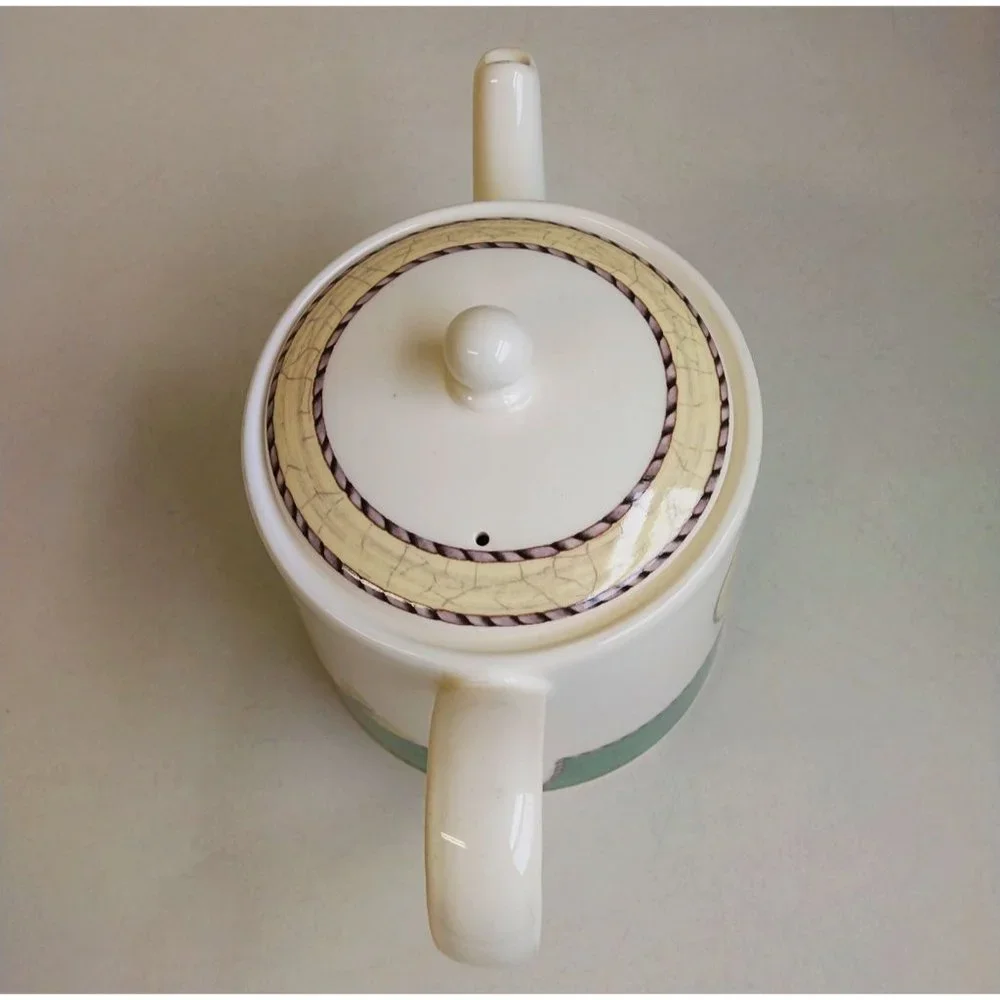 Wedgwood Queen's Ware Sarah's Garden Porcelain Tea Pot